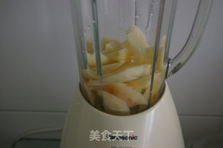 鲜榨桃汁的做法步骤：2