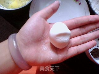 煎汤圆的做法步骤：2