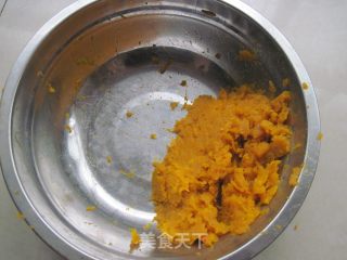 南瓜饼的做法步骤：2