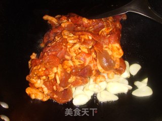 家常炒牛肉的做法步骤：4