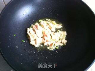 口蘑炒鸡肉的做法步骤：4
