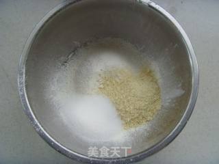 性感的蛋糕---焦糖玛德琳的做法步骤：4