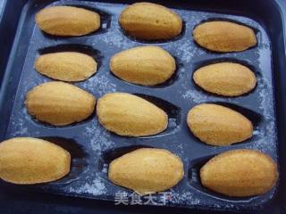 性感的蛋糕---焦糖玛德琳的做法步骤：10