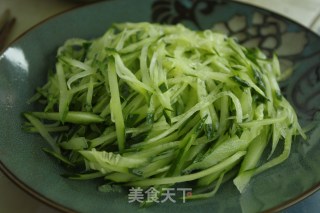京酱素肉丝—素食的做法步骤：3