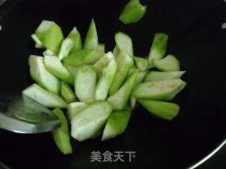 丝瓜炒牛肉的做法步骤：7