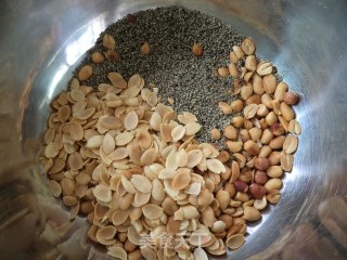 三仁月饼的做法步骤：4