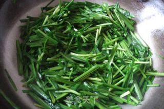 韭菜炒鸡蛋的做法步骤：5