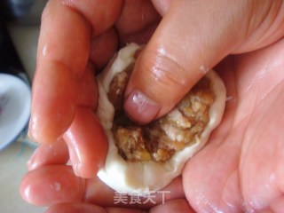 猪肉洋葱馅饼的做法步骤：5