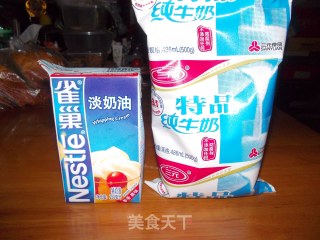蔓越莓面包卷和红豆面包的做法步骤：2