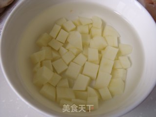 【米饭新吃法】杂蔬鸡肉焗饭的做法步骤：2