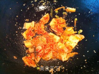 辣白菜炒饭----简单快捷早餐（三）的做法步骤：4