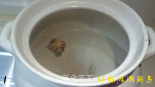 莲藕煨排骨的做法步骤：1