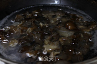 泡椒洋葱木耳的做法步骤：4