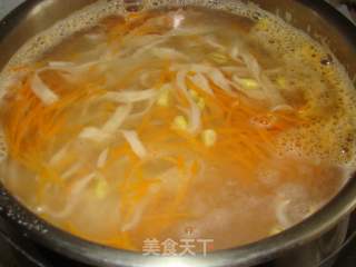 浑汤面的做法步骤：6
