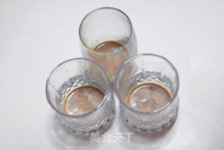 【拿铁慕斯杯】没有烤箱也能轻松自制美味甜品的做法步骤：2