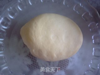 黄金牛角面包的做法步骤：3