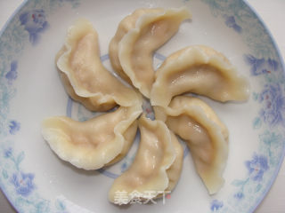 鲜虾仁水饺的做法步骤：6