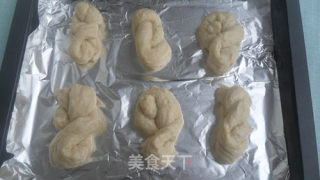 纯手工揉面——汤种 辫子面包的做法步骤：6