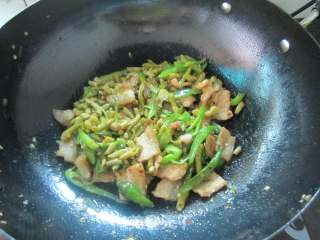 农家小炒肉-----家常菜的做法步骤：8
