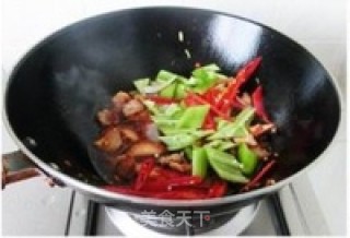 干锅豆腐的做法步骤：7