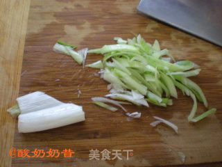 家常炮羊肉的做法步骤：2