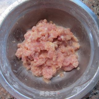 马蹄肉球汤的做法步骤：3