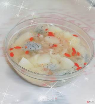 雪梨火龙果银耳羹的做法步骤：10