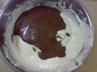 水纹戚风蛋糕的做法步骤：11