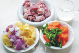 【咖喱牛腩】米饭绝配的做法步骤：2