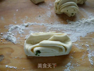 小葱花卷（基础型详细步骤）的做法步骤：11