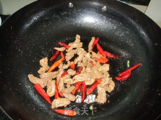 滑油红烧瘦肉的做法步骤：8