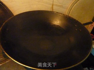 简单三步打造美味——蒸扁鱼的做法步骤：2
