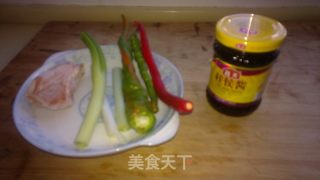 香辣柱候面的做法步骤：1