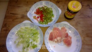 香辣柱候面的做法步骤：2