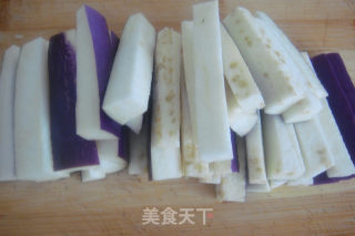 旱蒸茄子的做法步骤：1