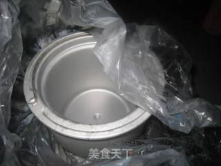 芒果蔓越莓冰淇淋的做法步骤：1