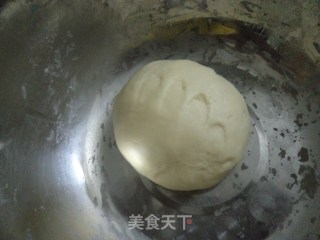 在家也能吃上必胜客——青椒火腿披萨的做法步骤：4