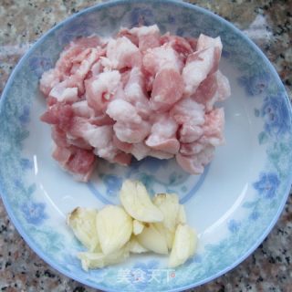 黄豆焖肉的做法步骤：2