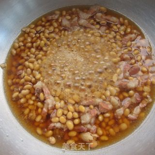 黄豆焖肉的做法步骤：5
