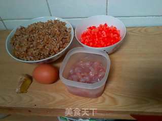 虾仁麦中“卖”的做法步骤：1