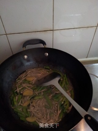 四季豆盖浇面的做法步骤：9
