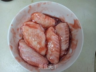 简单易做，超级好吃——蜜汁叉烧翅的做法步骤：5