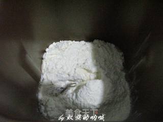 黑芝麻土司的做法步骤：2