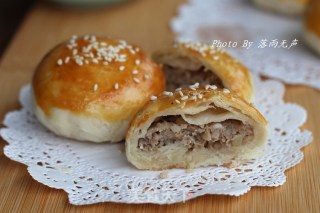 这个中秋最受欢迎的——鲜肉榨菜月饼的做法步骤：23