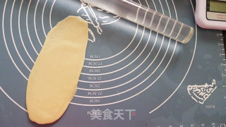 酥皮鲜肉月饼的做法步骤：11