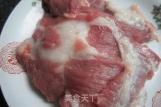 红烧咖喱肉的做法步骤：1