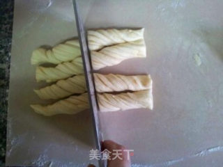 花样面食----银丝卷的做法步骤：10