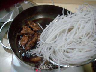 家常菜“猪腔骨炖粉条”的做法步骤：9