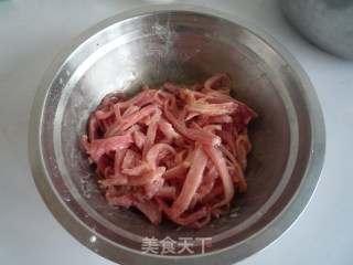京酱肉丝的做法步骤：2