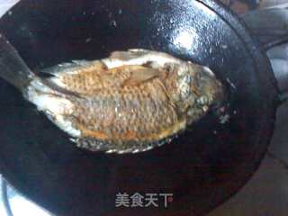 酒酿非洲鲫鱼的做法步骤：3